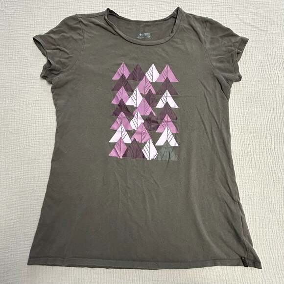 Columbia Tops - Columbia Sportswear Women's Gray Short Sleeve Graphic T-Shirt
